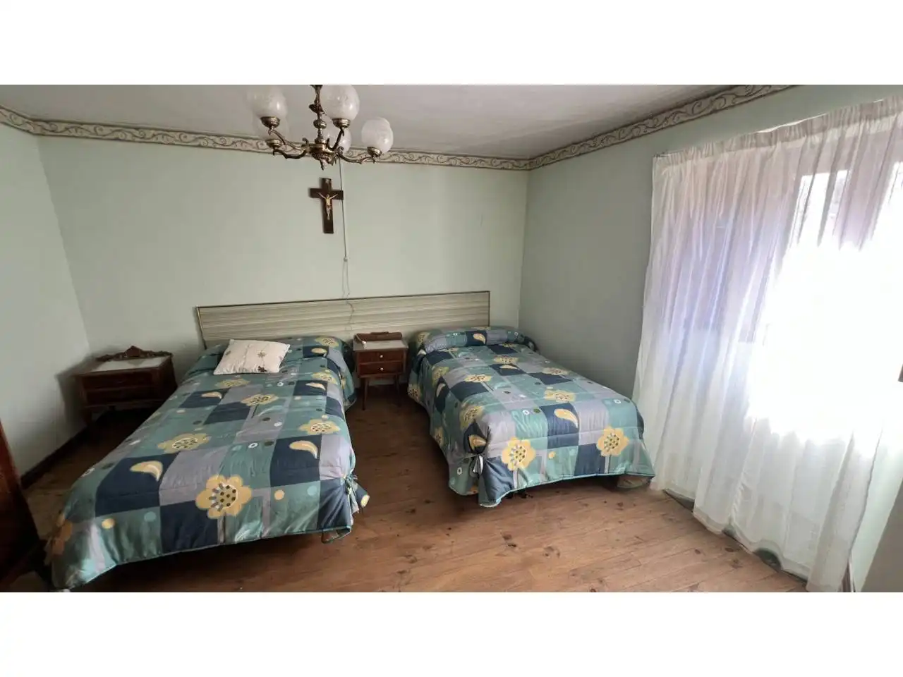 Dormitori de Casa o xalet en venda en Espinosa de los Monteros amb Jardí privat, Terrassa i Moblat