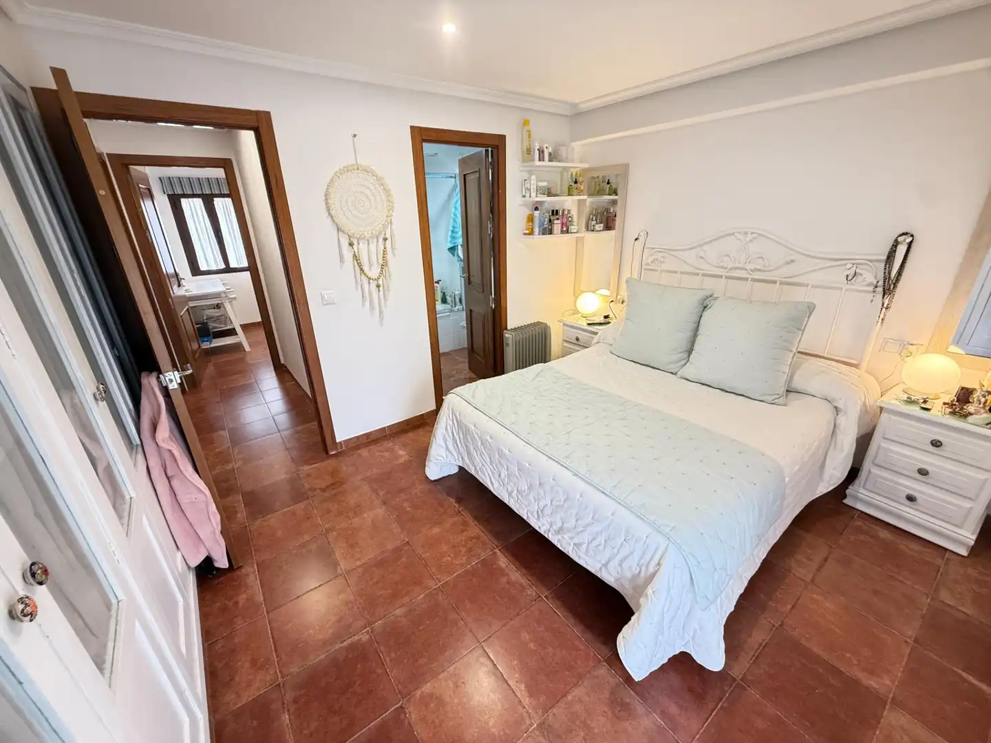 Schlafzimmer von Wohnung zum Verkauf in Córdoba mit Klimaanlage, Heizung und Balkon