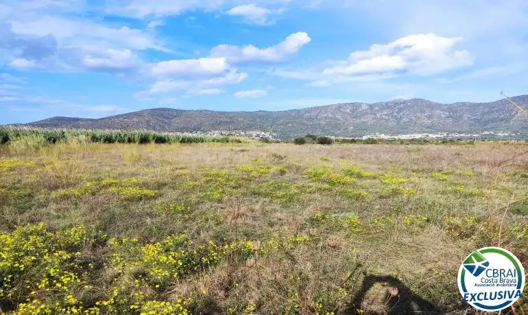 Residencial en venta en Torroella de Fluvià