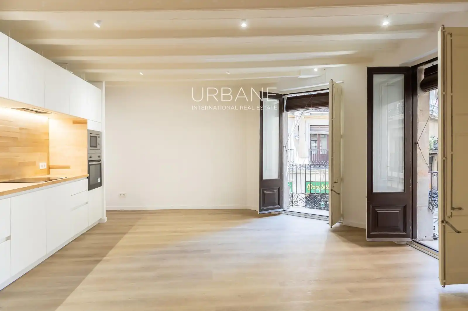 Appartamento in vendita a Calle Milans