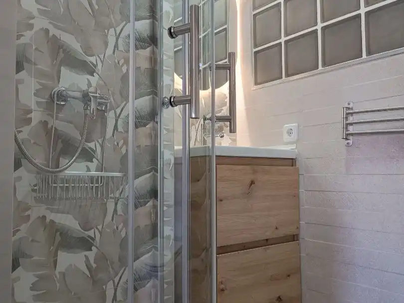 Bathroom of Flat for rent in Juzgados - Plaza de Toros