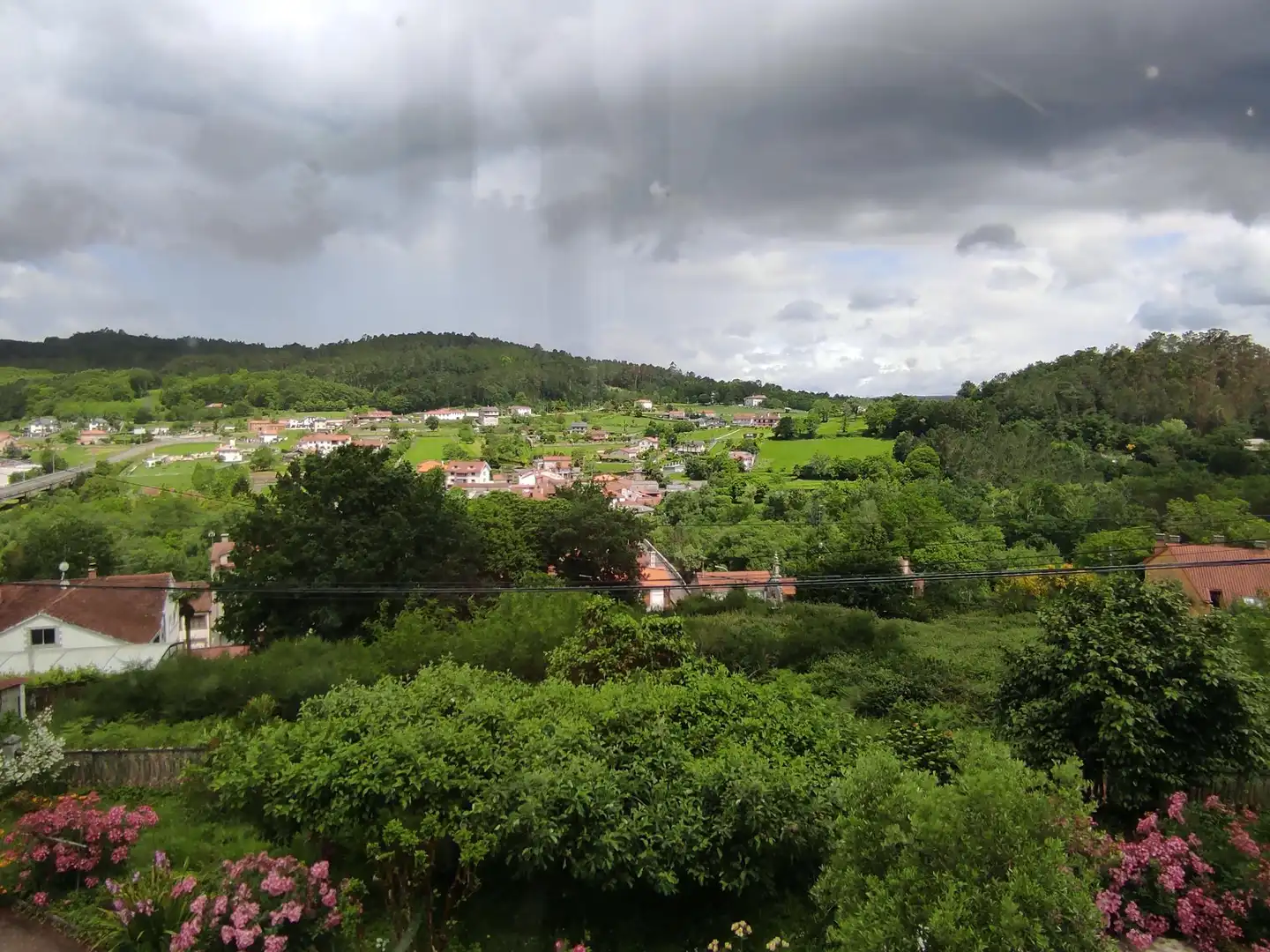 Vista exterior de Casa o chalet en venta en Vila de Cruces con Calefacción, Jardín privado y Terraza