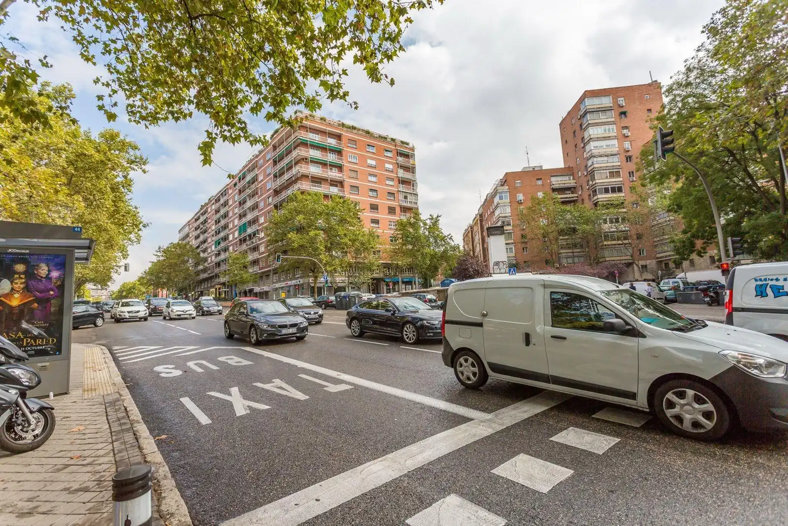 Vista exterior de Piso de alquiler en Madrid con Aire acondicionado, Calefacción y Terraza
