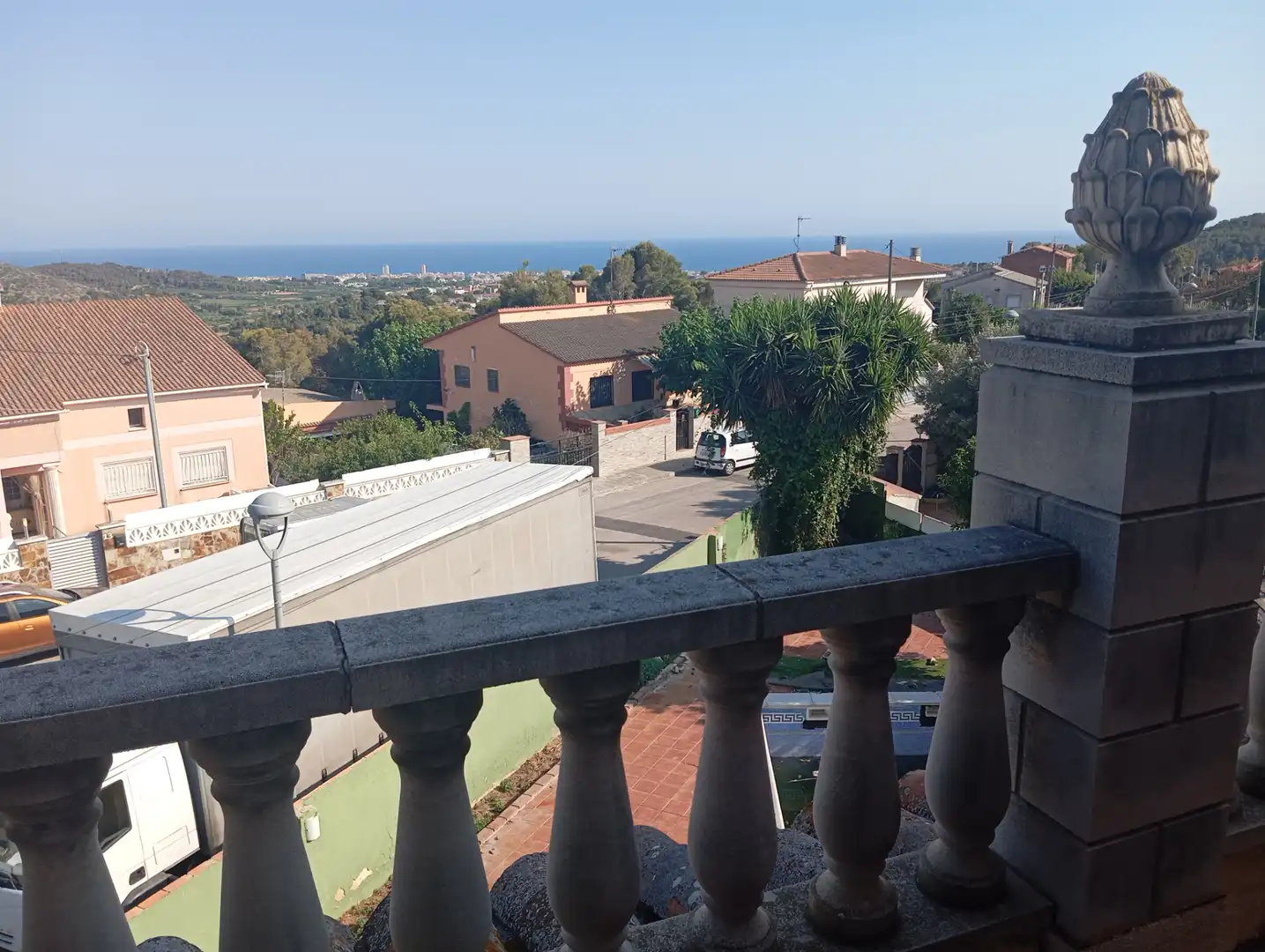 Vista exterior de Casa o chalet de alquiler en Bellvei con Se aceptan mascotas