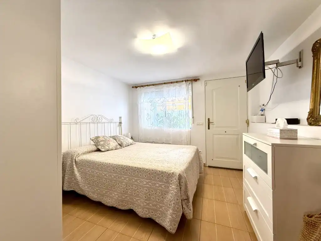 Dormitori de Casa adosada en venda en Benicasim / Benicàssim amb Aire condicionat, Forn i Rentadora