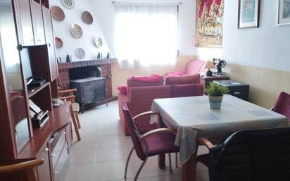 Sala d'estar de Casa o xalet en venda en Fuentenava de Jábaga amb Moblat