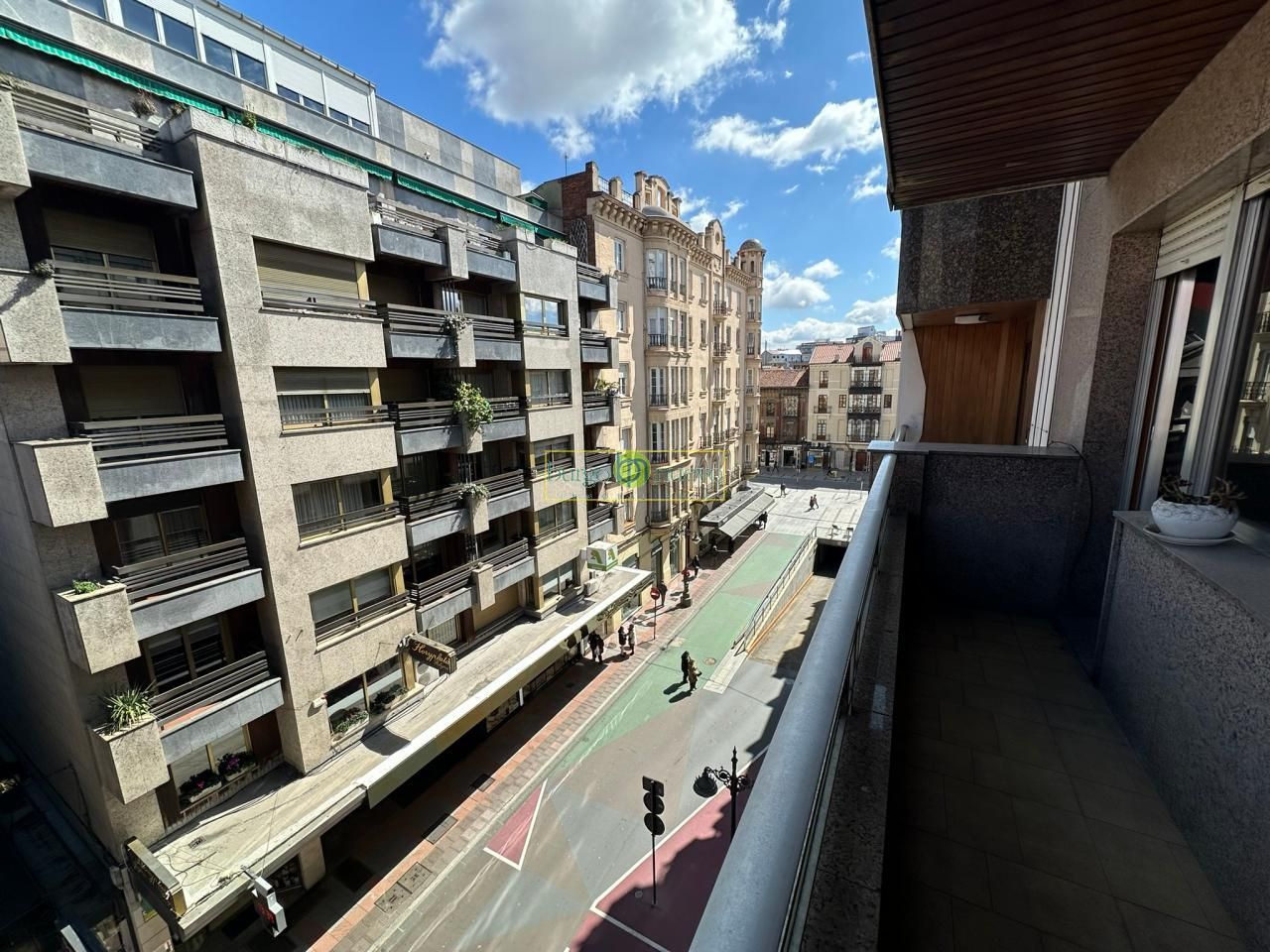 Exterior view of Flat for sale in León Capital   with Heating and Terrace