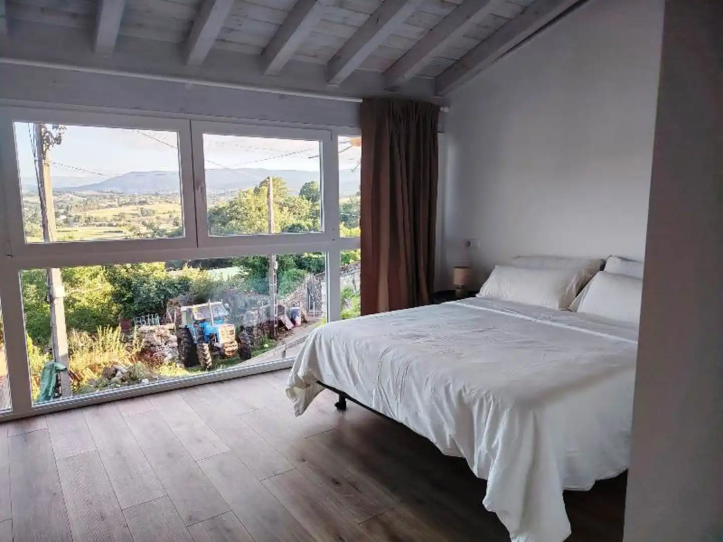 Bedroom of Detached homes for rent in Udías  with Heating, Parquet flooring and Furnished