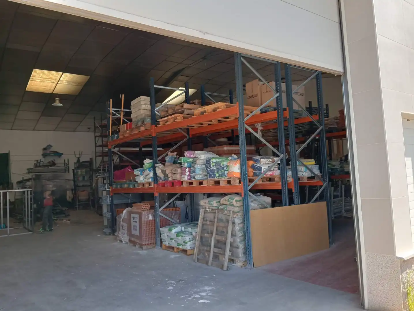 Nau industrial en venda a Calle Doctor Fleming, 18, Carbajosa de la Sagrada