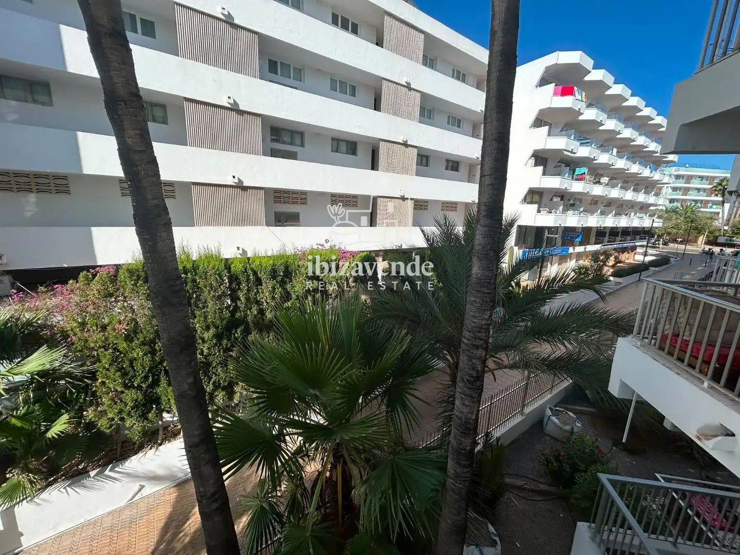 Vista exterior de Piso de alquiler en Eivissa con Aire acondicionado, Terraza y Piscina