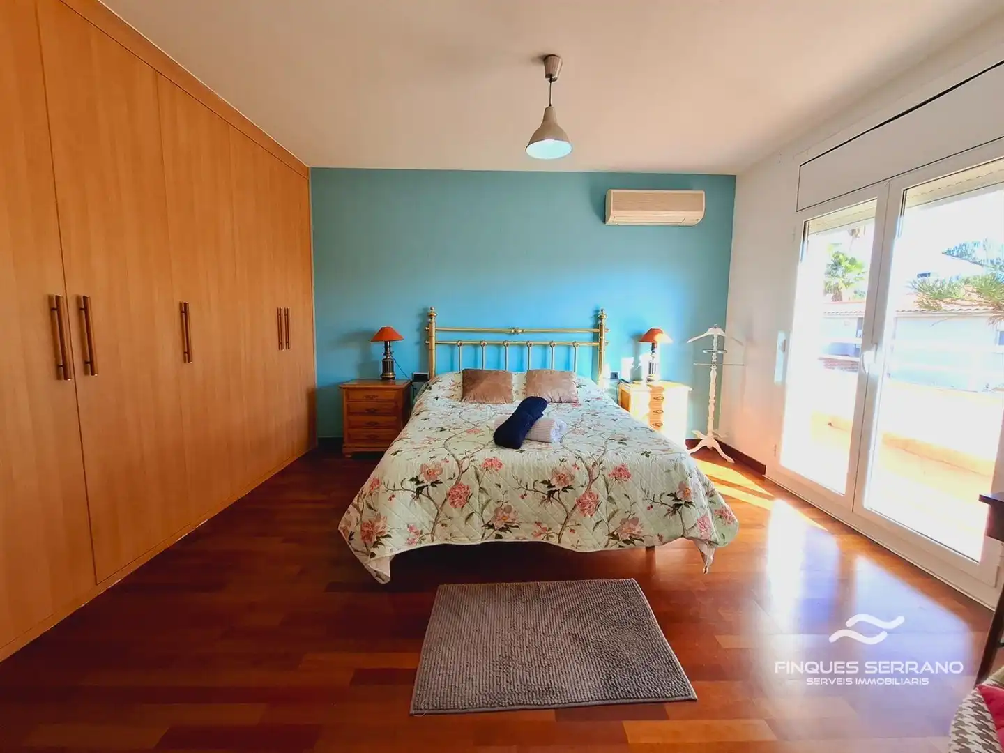 Habitación de Casa adosada en venta en Calafell con Calefacción, Terraza y Piscina