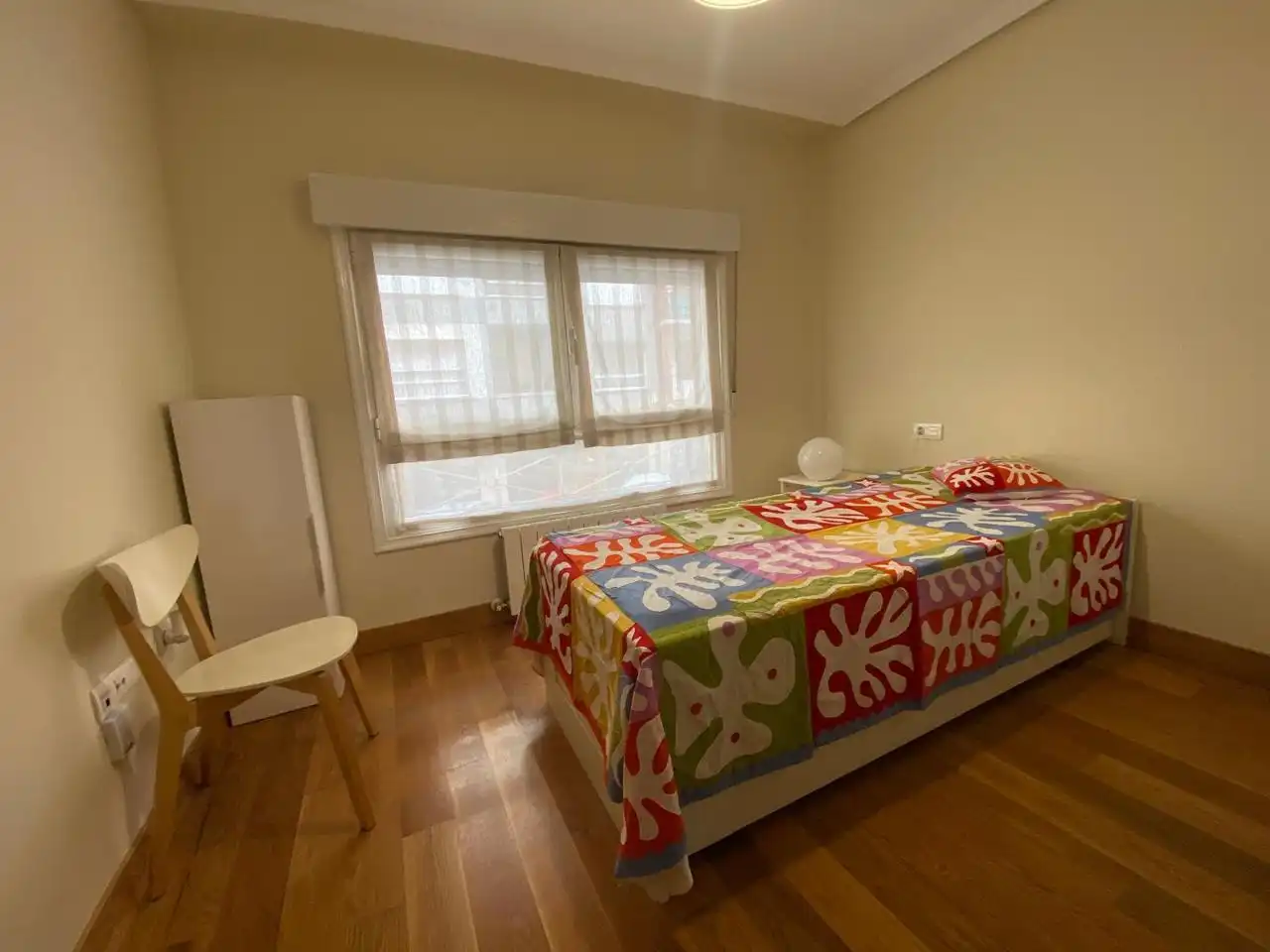 Schlafzimmer von Wohnung zum Verkauf in Durango mit Heizung