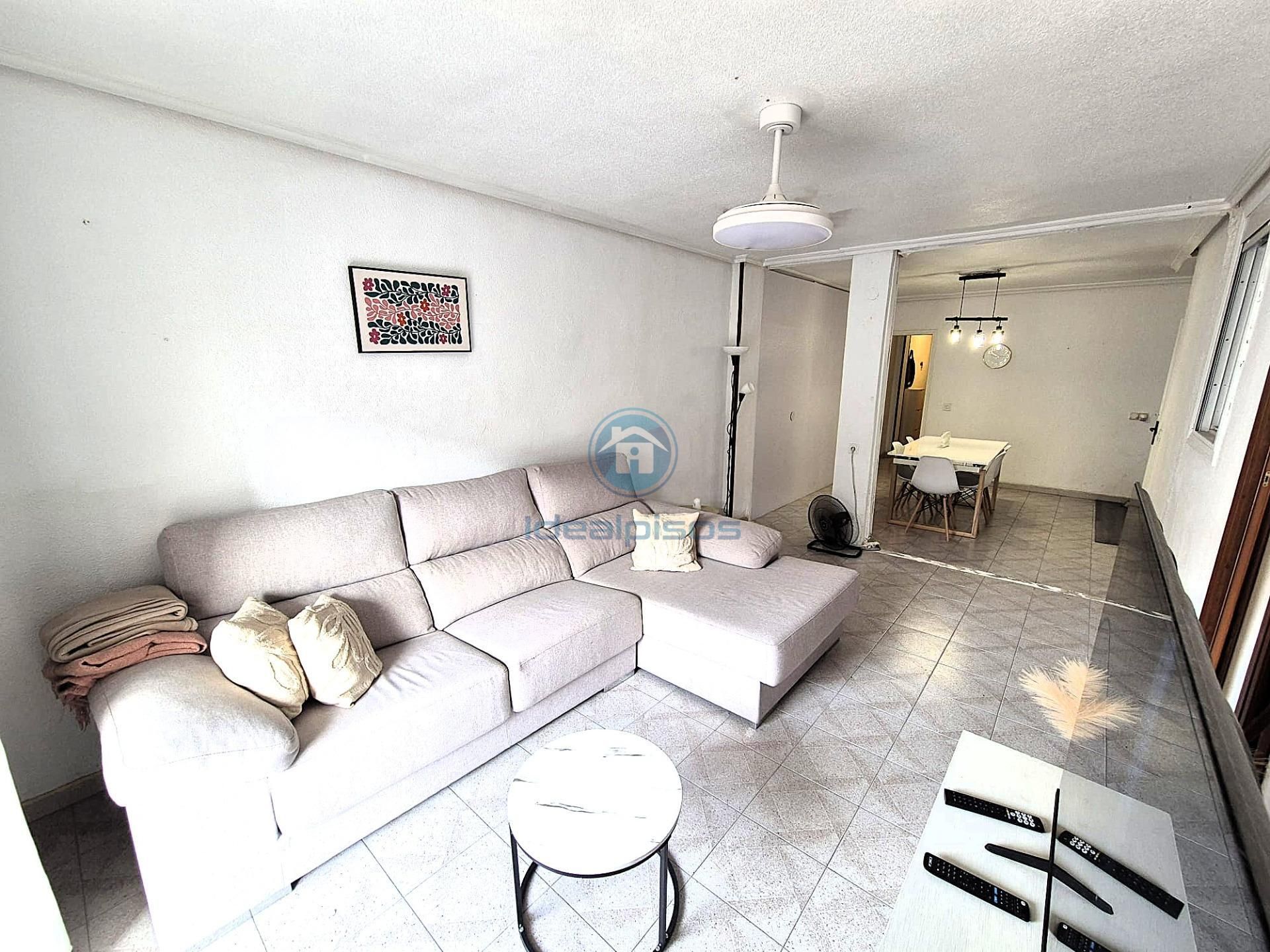 Sala d'estar de Pis en venda en Alicante / Alacant