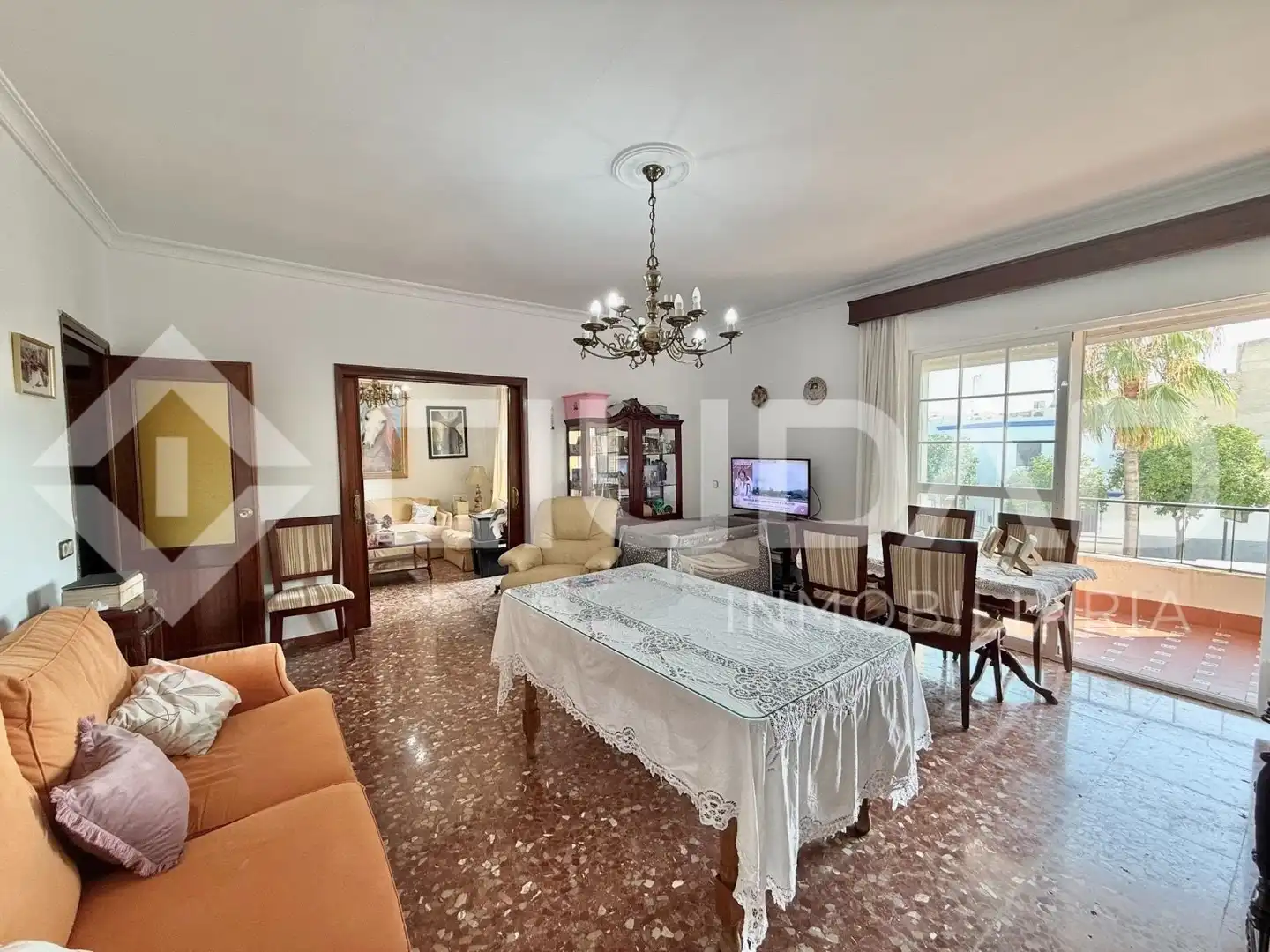 Sala d'estar de Casa o xalet en venda en Lebrija
