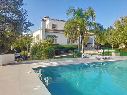 Vista exterior de Casa o xalet en venda en Bétera amb Aire condicionat, Calefacció i Jardí privat