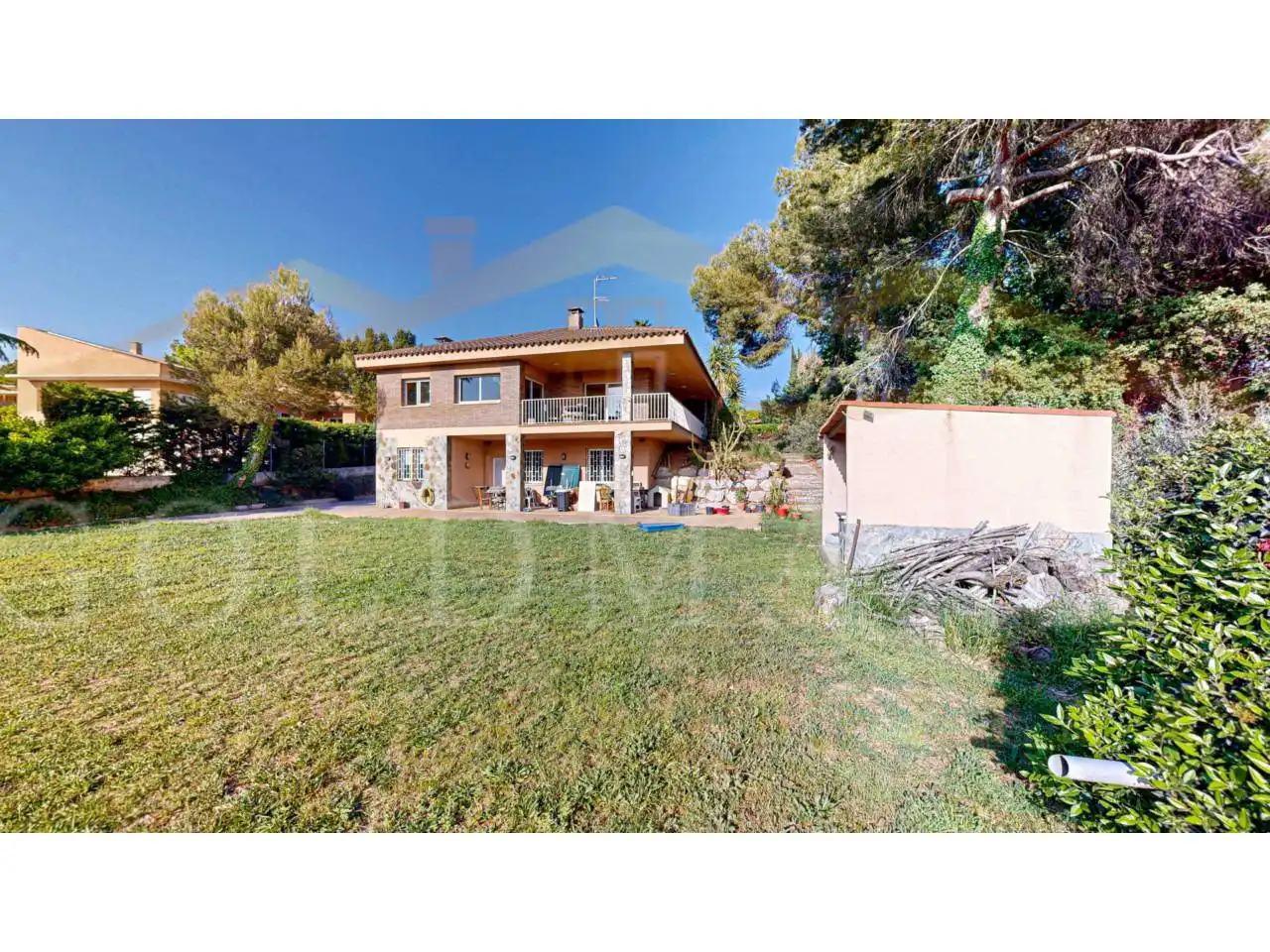 Jardí de Casa o xalet en venda en Sabadell amb Aire condicionat, Jardí privat i Terrassa