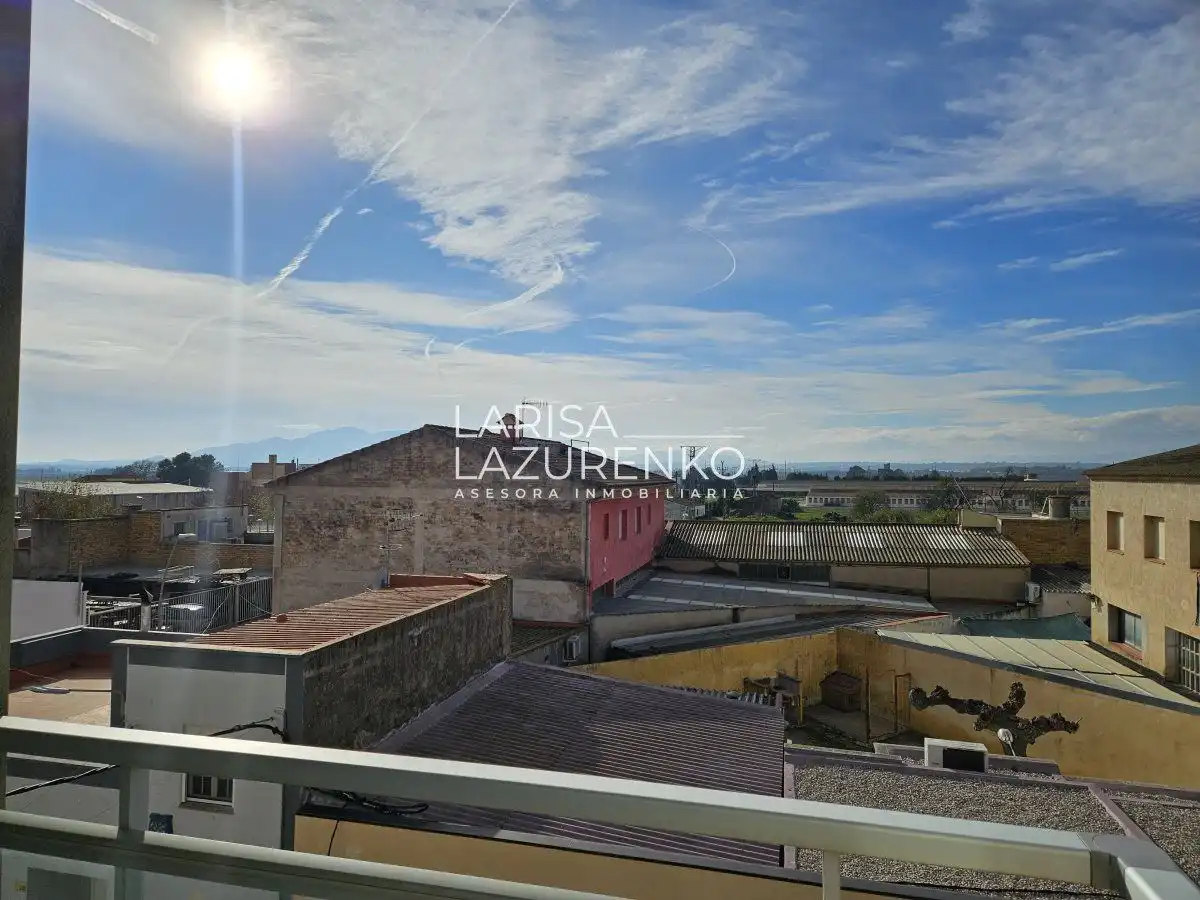 Vista exterior de Dúplex en venta en L'Aldea con Terraza y Balcón