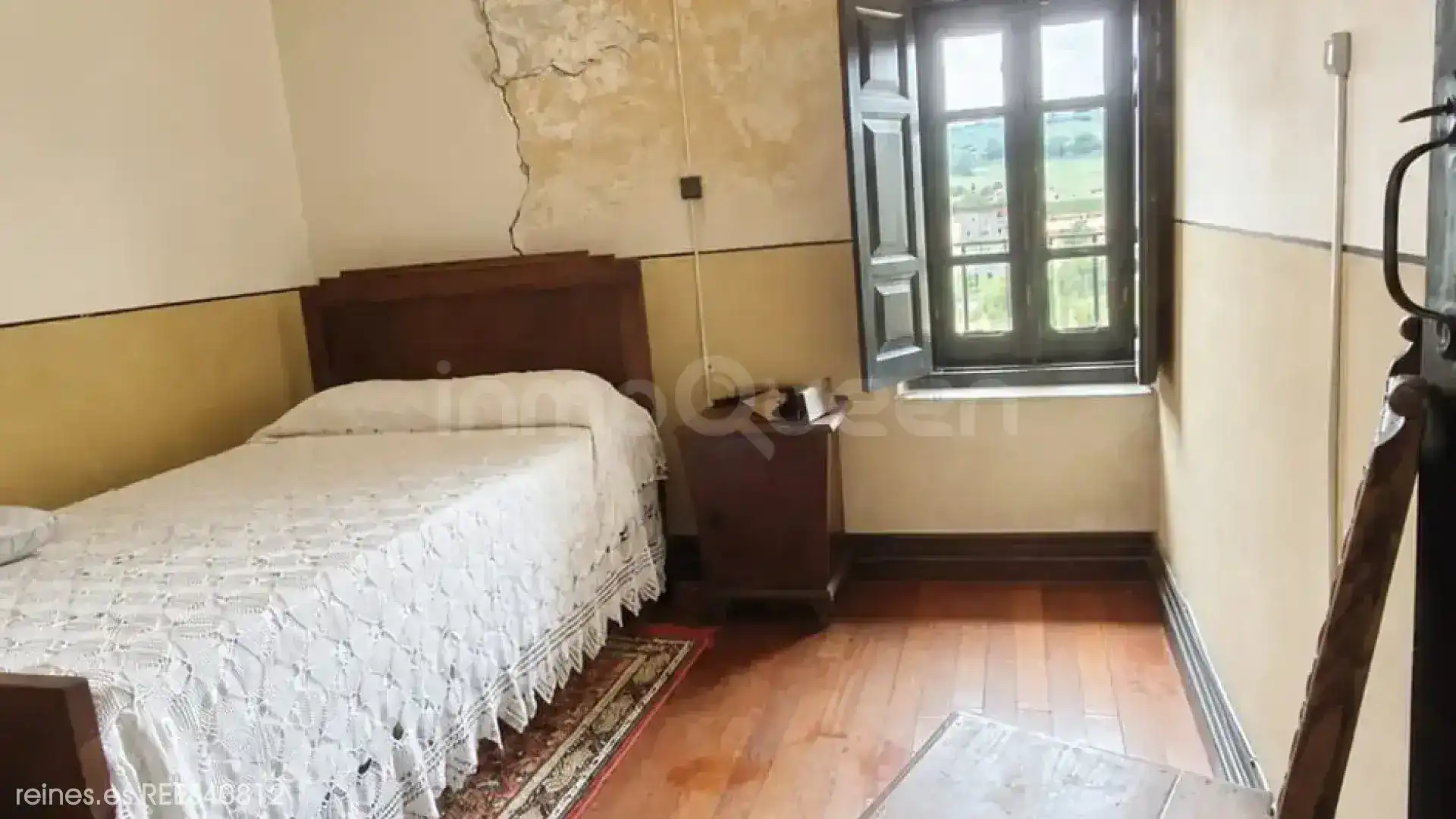 Dormitori de Casa o xalet en venda en Vegadeo amb Calefacció, Jardí privat i Terrassa