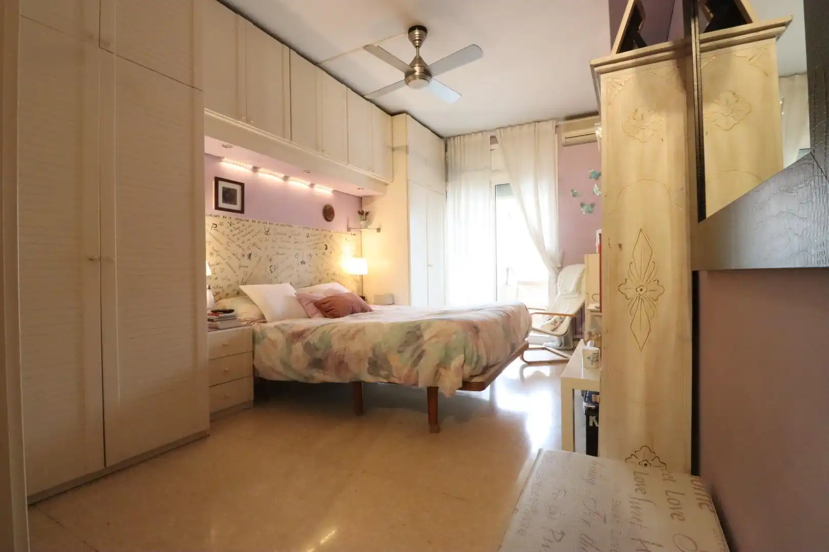 Habitación de Piso en venta en Sabadell con Aire acondicionado, Calefacción y Terraza
