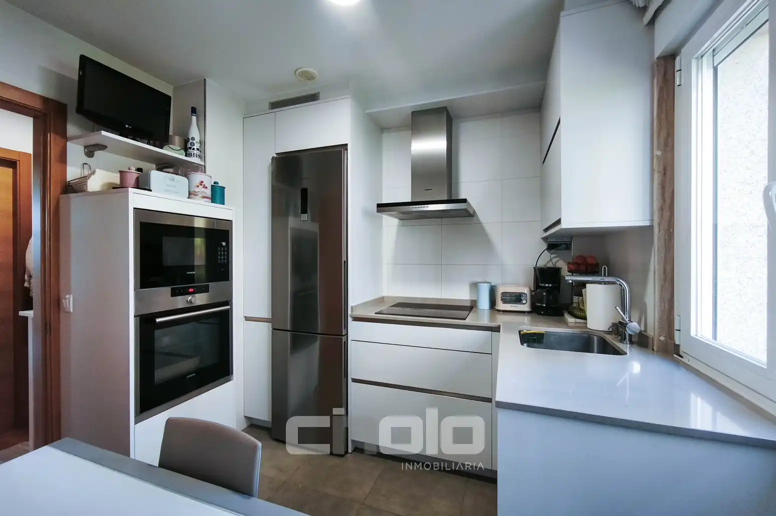 Cocina de Piso en venta en Lugo con Calefacción, Trastero y Amueblado