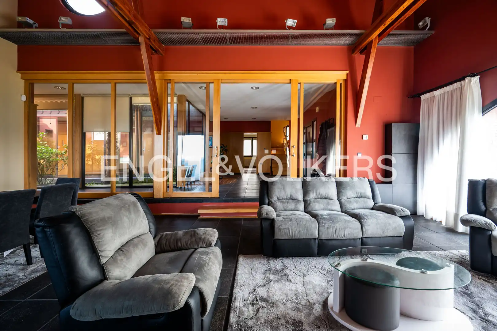 Sala de estar de Casa o chalet en venta en Donostia - San Sebastián  con Aire acondicionado, Calefacción y Jardín privado