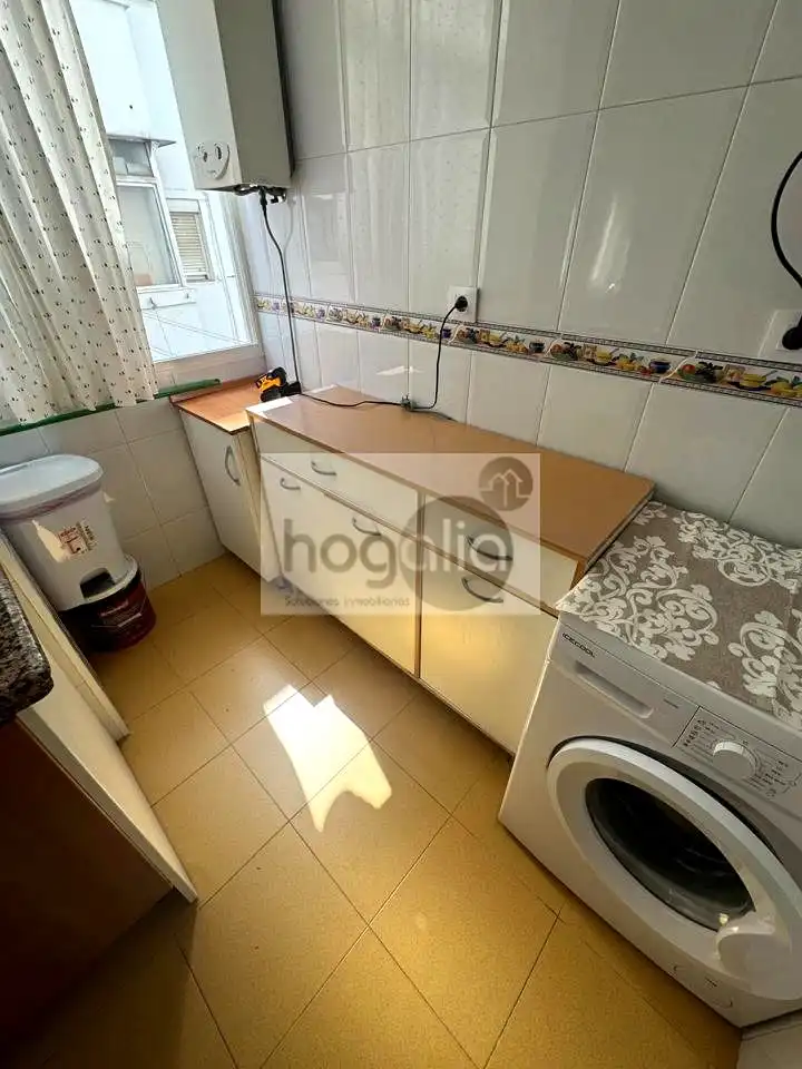 Cocina de Piso de alquiler en Sevilla con Aire acondicionado y Amueblado