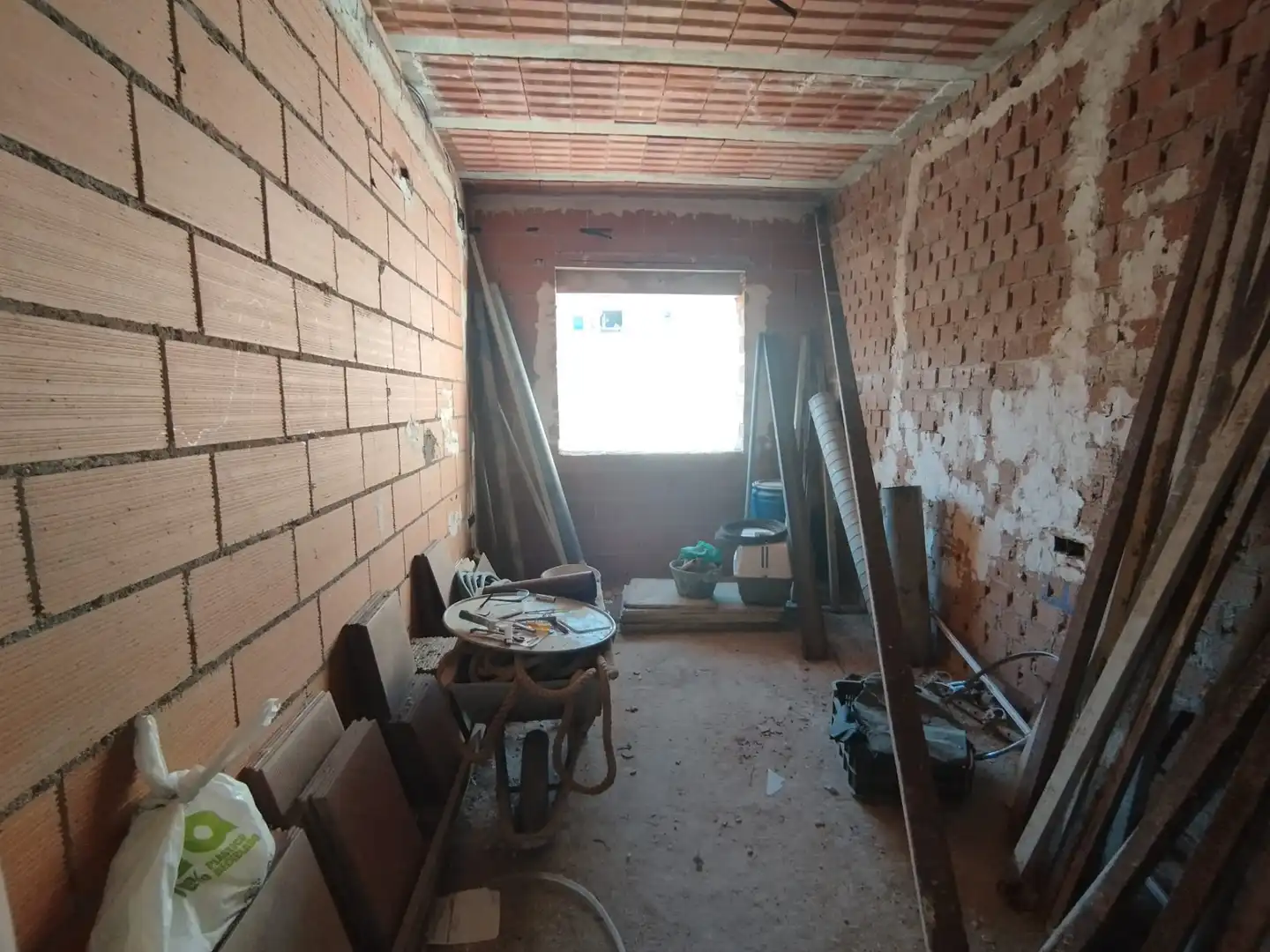 Casa adosada en venda en Tomelloso amb Terrassa
