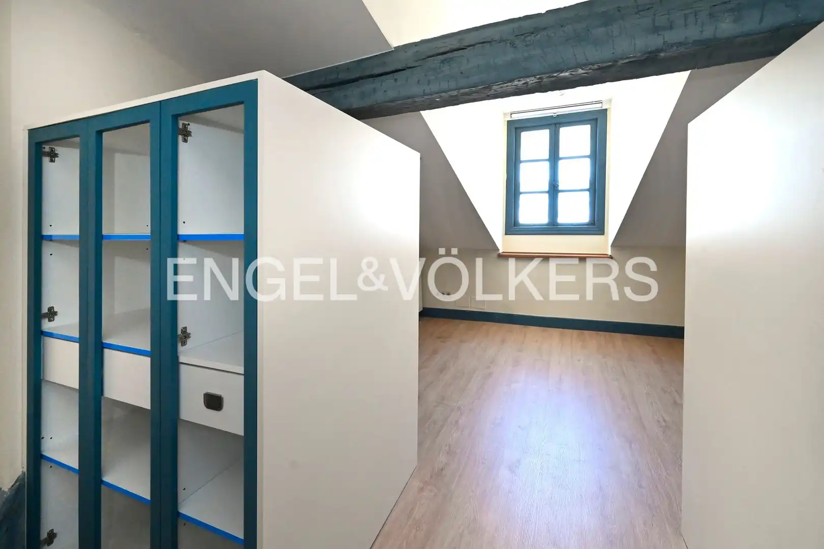 Schlafzimmer von Wohnung zur Miete in Santander mit Heizung