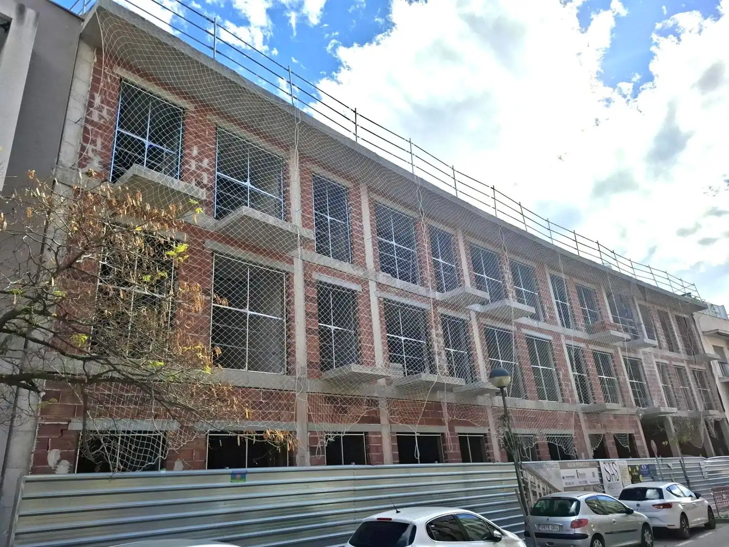 Vista exterior de Piso en venta en Sant Joan d'Alacant con Trastero, Balcón y Piscina comunitaria