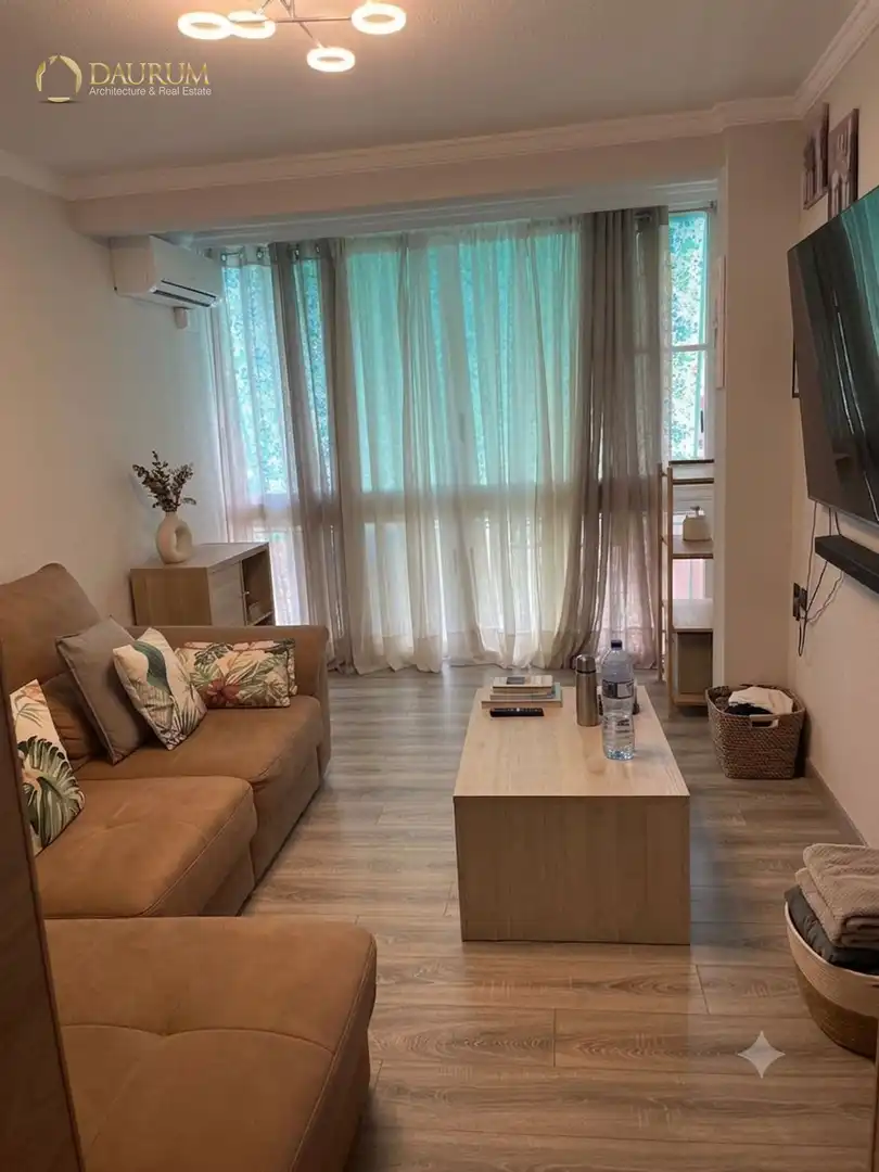 Sala d'estar de Pis en venda en Alicante / Alacant amb Aire condicionat i Calefacció