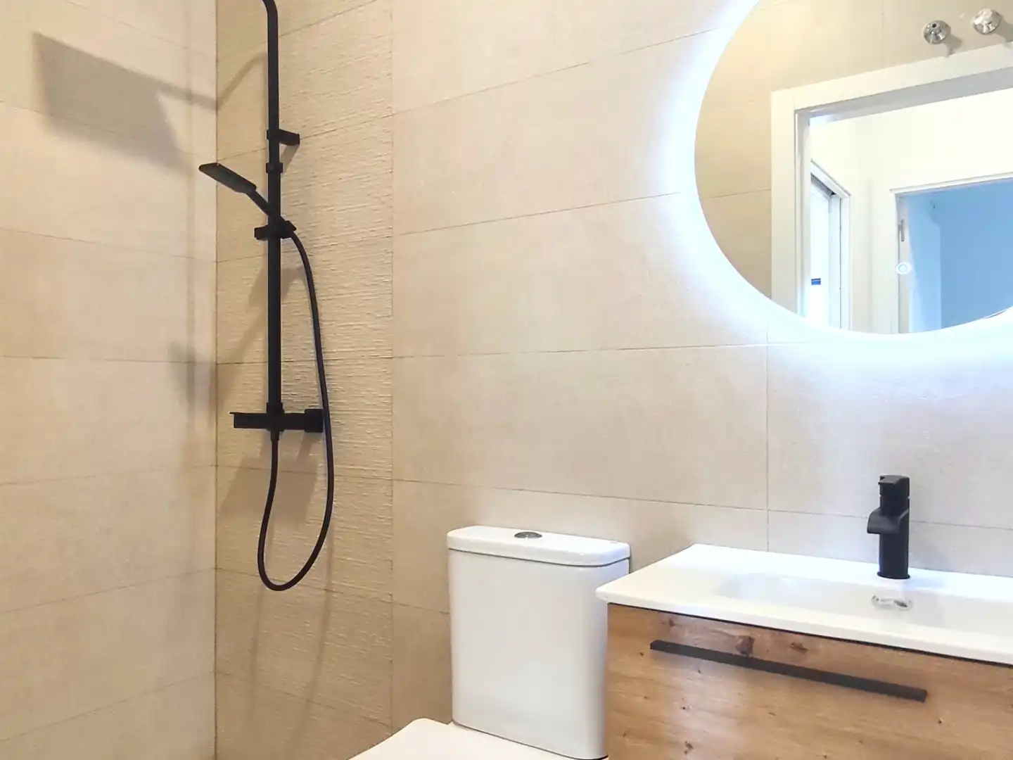 Bathroom of Houses for sale in Colmenar Viejo  with Heating and Terrace