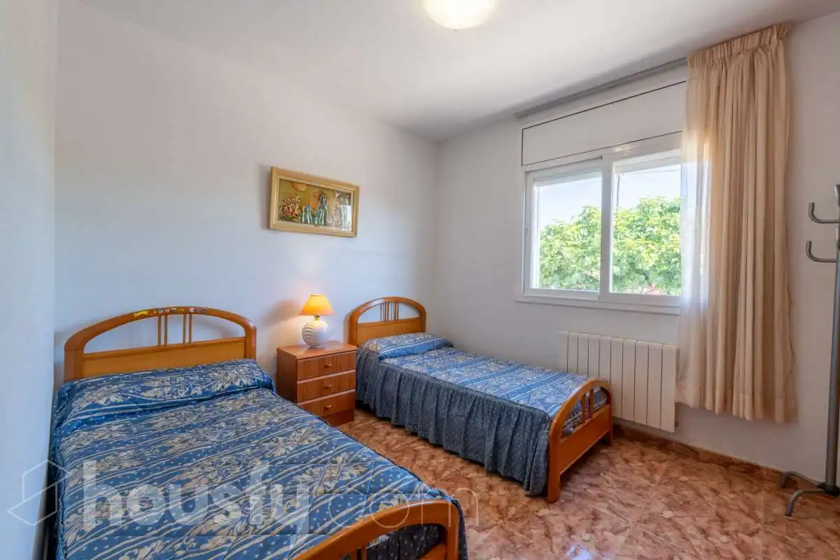 Habitación de Casa o chalet en venta en Cunit con Calefacción, Jardín privado y Terraza