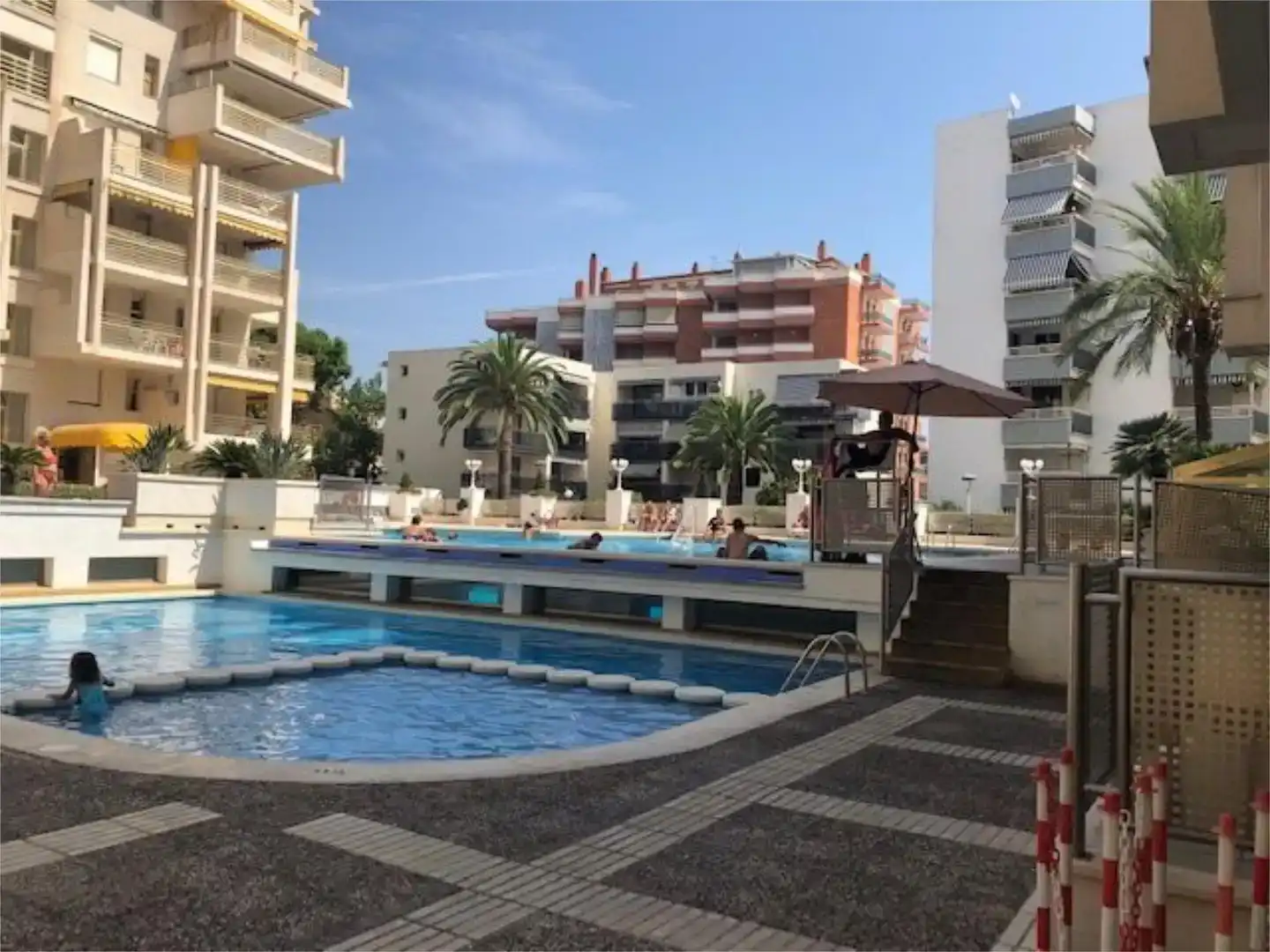 Swimming pool of Flat for rent in Platja de Llevant
