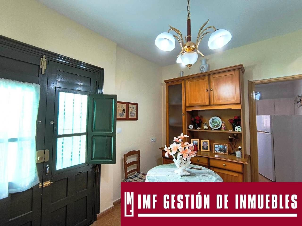 Casa adosada en venta en Cómpeta con Terraza y Amueblado