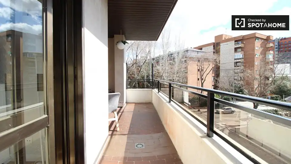 Terrace of Flat for rent in Madrid  with Air Conditioner, Heating and Furnished