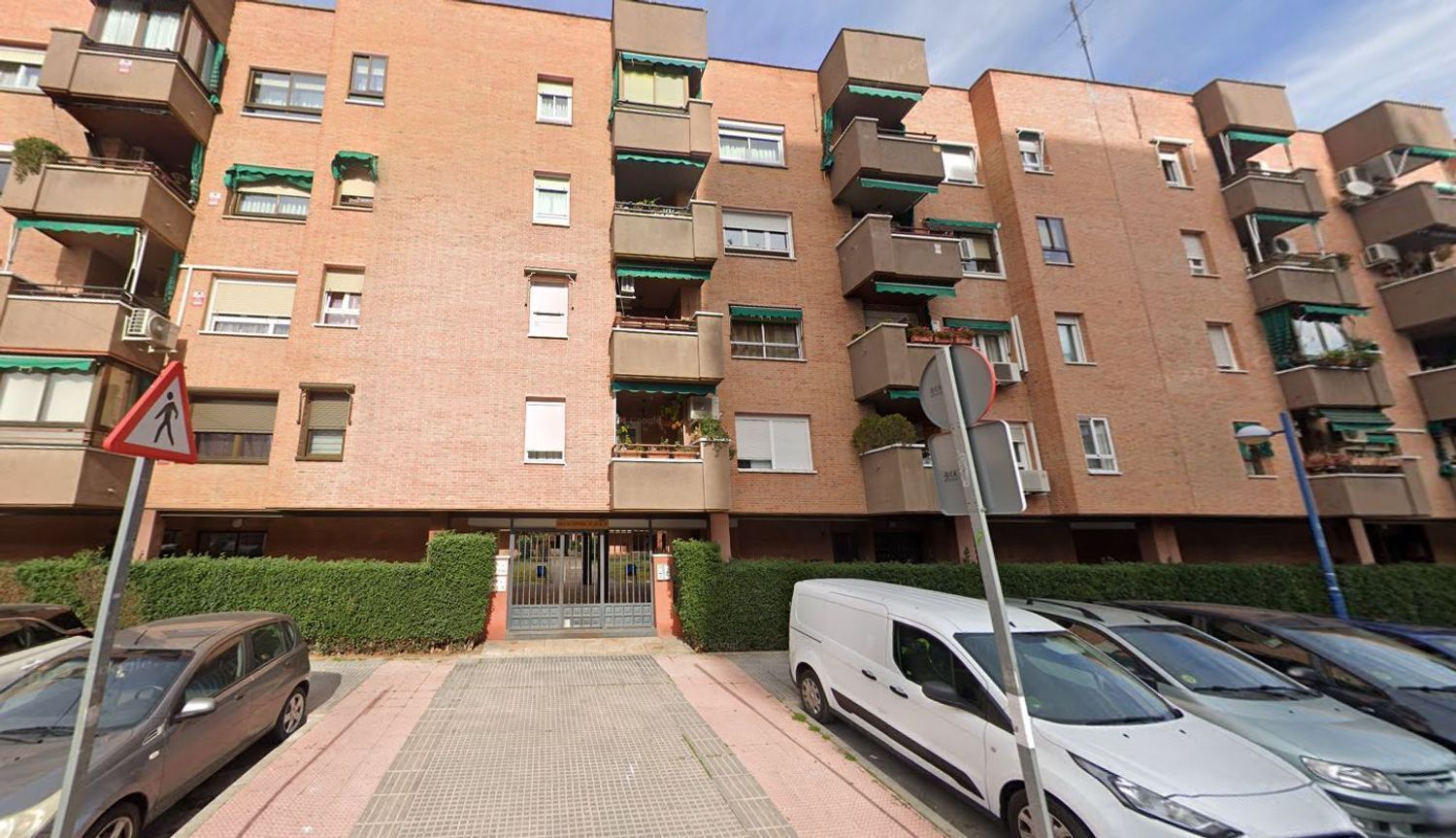 Vista exterior de Pis en venda en Leganés