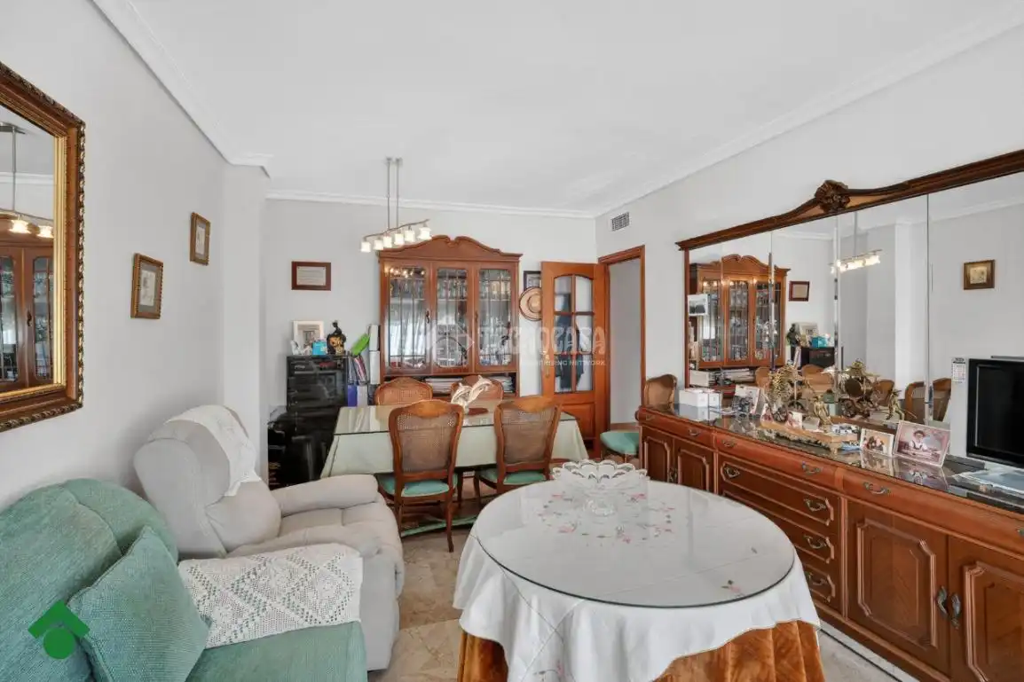 Sala de estar de Piso en venta en Córdoba con Aire acondicionado, Calefacción y Jardín privado