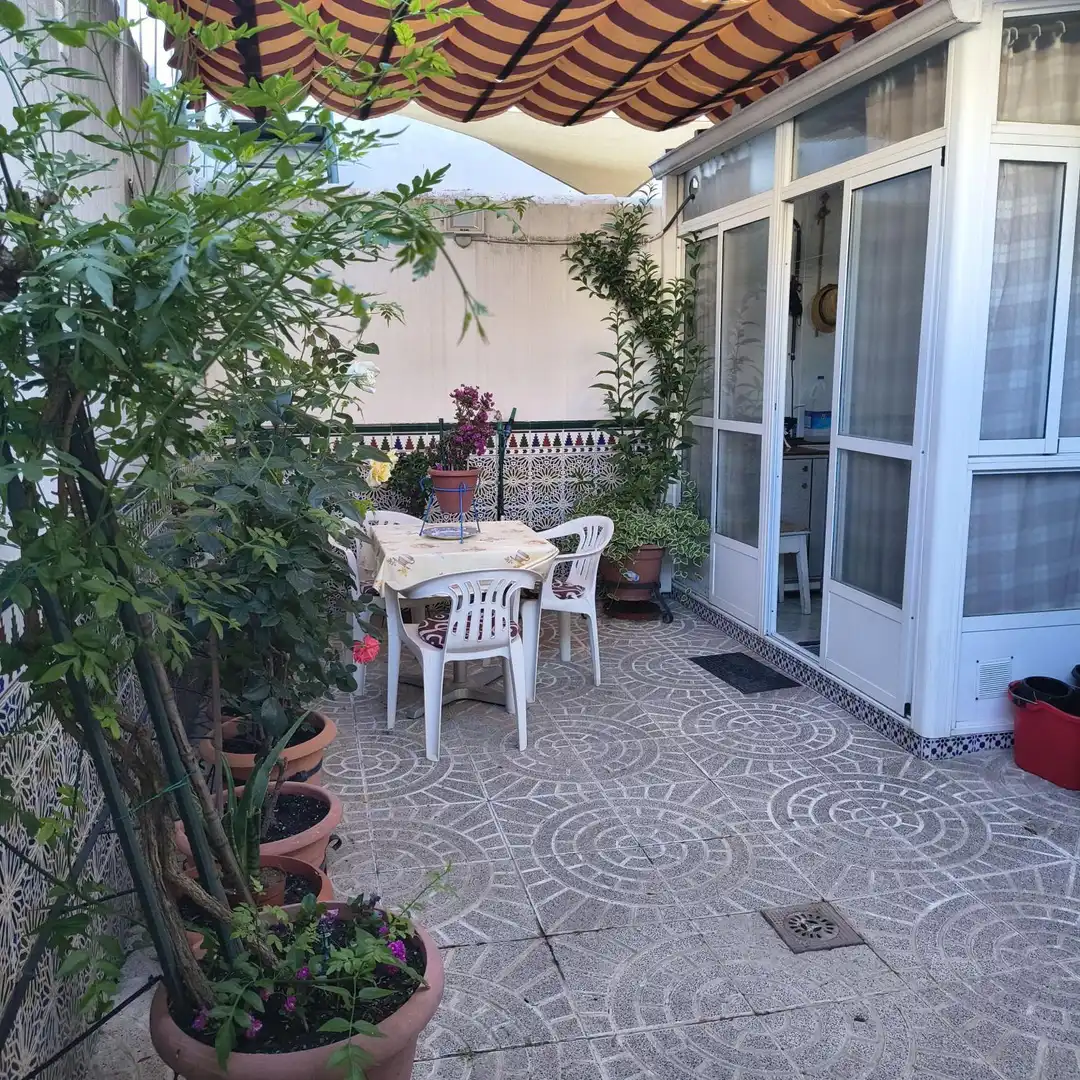 Terrassa de Casa o xalet en venda en Linares amb Aire condicionat i Balcó