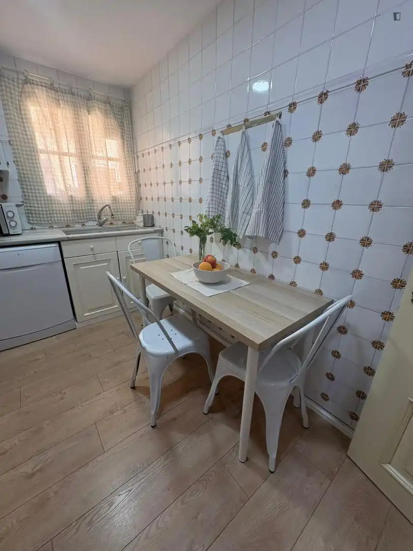 Cocina de Apartamento de alquiler en Valencia con Aire acondicionado y Amueblado