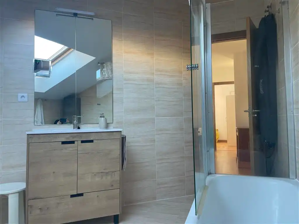 Bany de Dúplex de lloguer amb opció a compra en San Vicente de la Barquera amb Calefacció, Parquet i Piscina