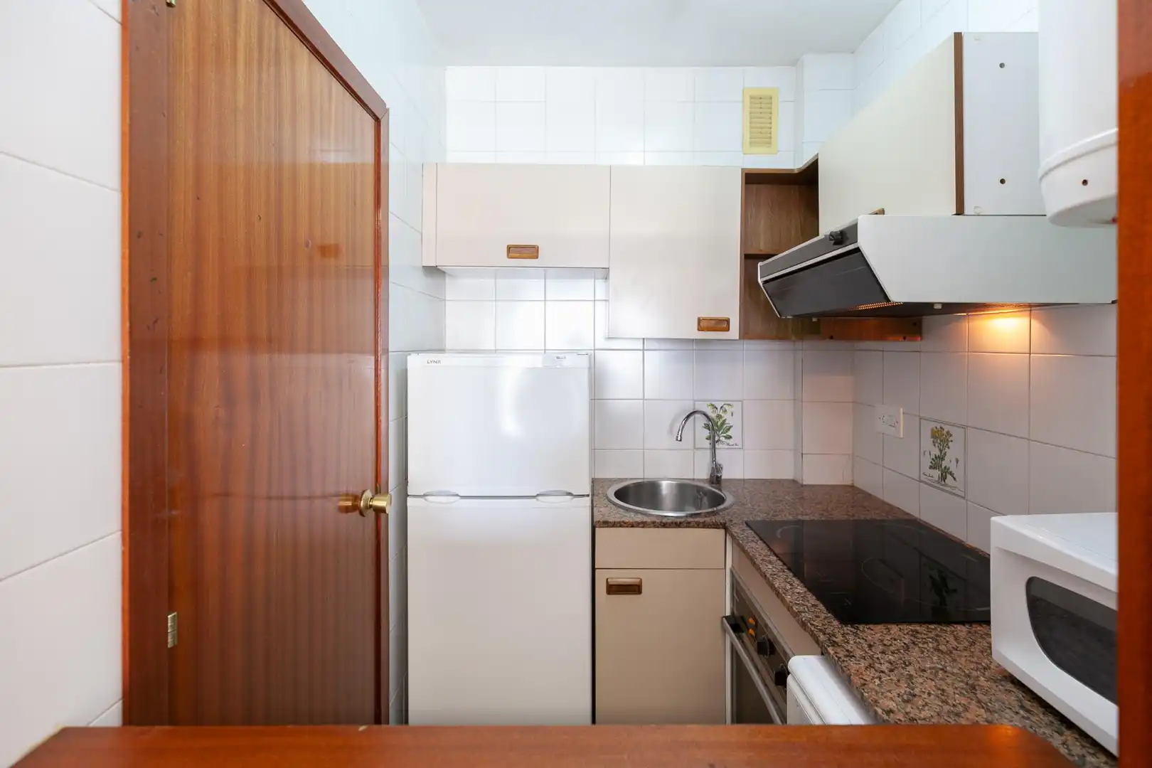 Cuina de Apartament en venda en Salou amb Jardí privat, Moblat i Forn