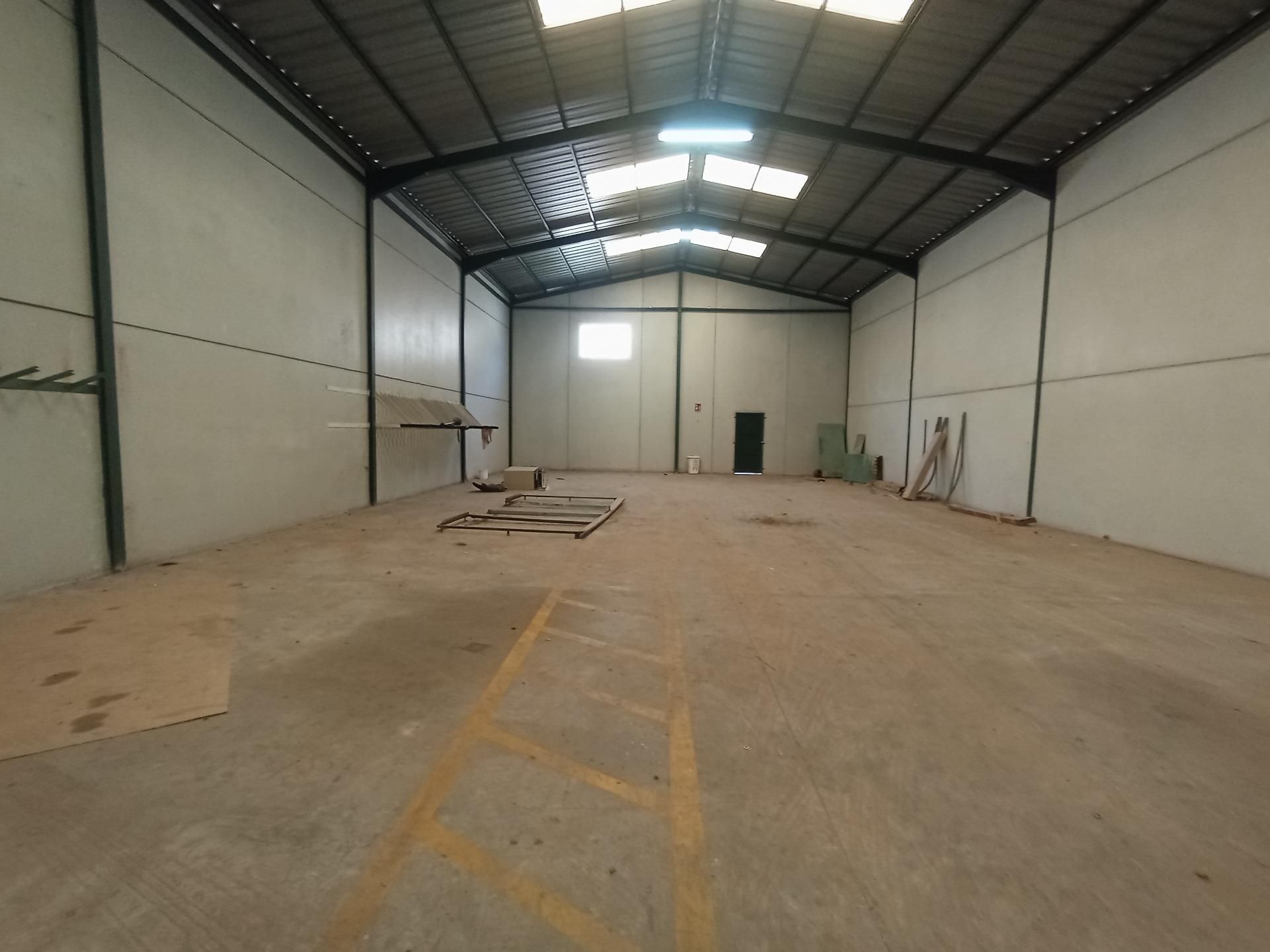 Nau industrial en venda en Lorca