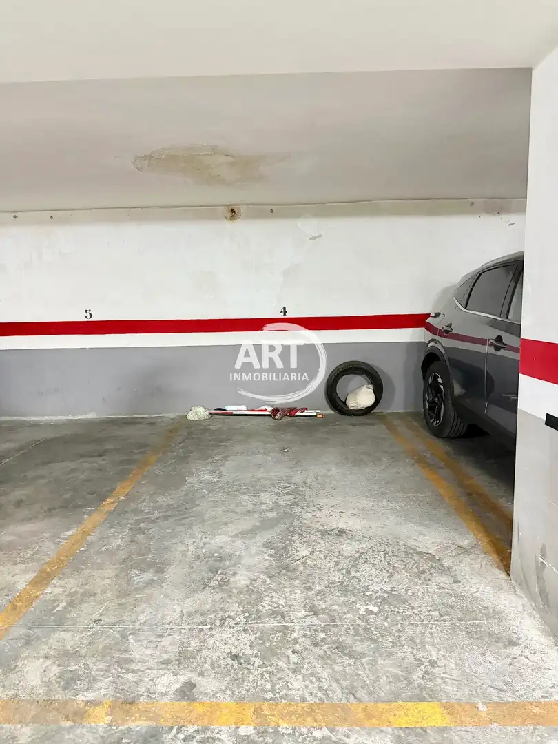 Parking of Flat for rent in Ciutat Vella 