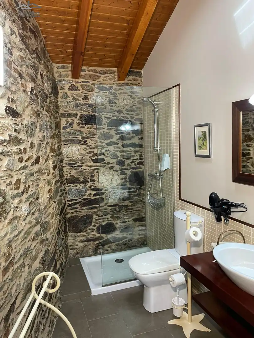 Baño de Casa o chalet en venta en Ordes con Jardín privado y Trastero