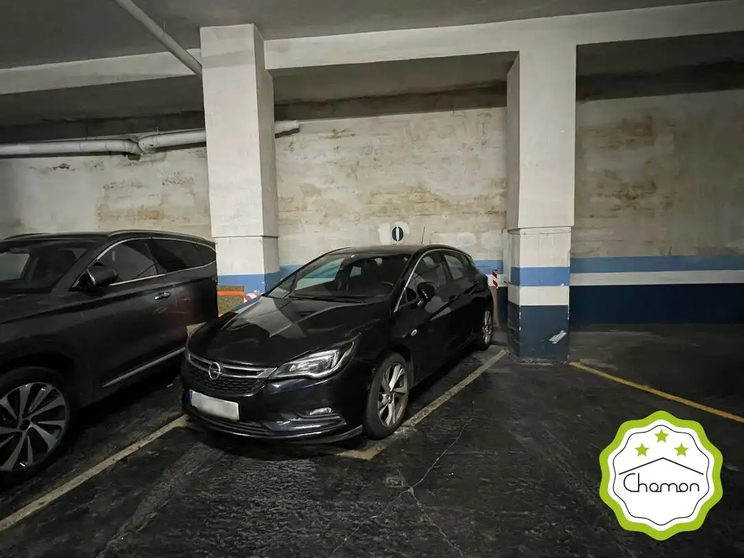 Aparcamiento en venta en Poetā Diez Gābiño Kāleā, imagen 3