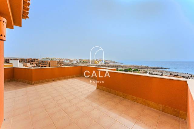 Casa adosada en Venta en De Las Higueras en Villasur de Herreros