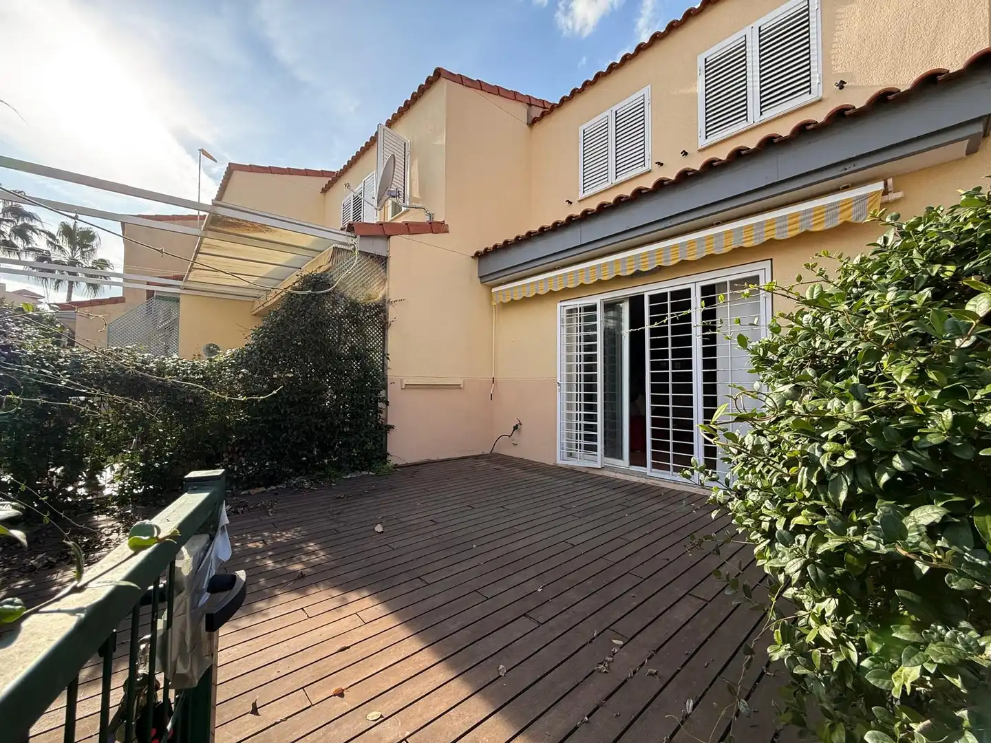 Terrassa de Casa adosada de lloguer en Canet d'En Berenguer amb Aire condicionat, Calefacció i Jardí privat