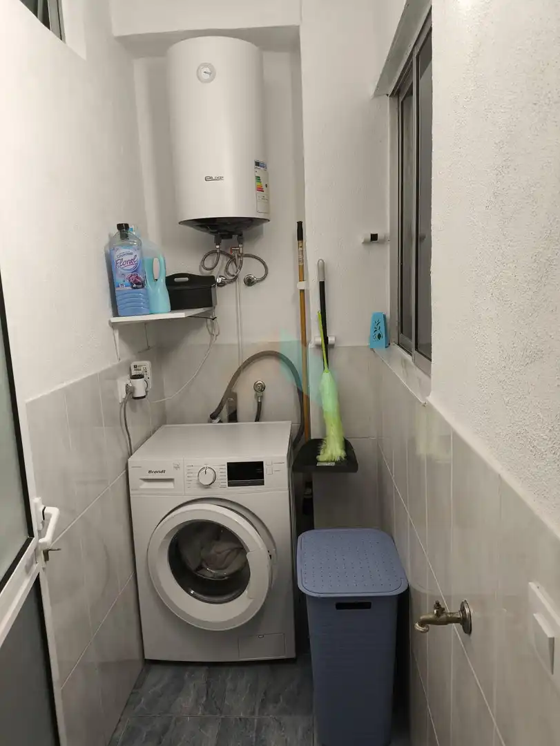 Badezimmer von Wohnungen zum Verkauf in Arona mit Möbliert