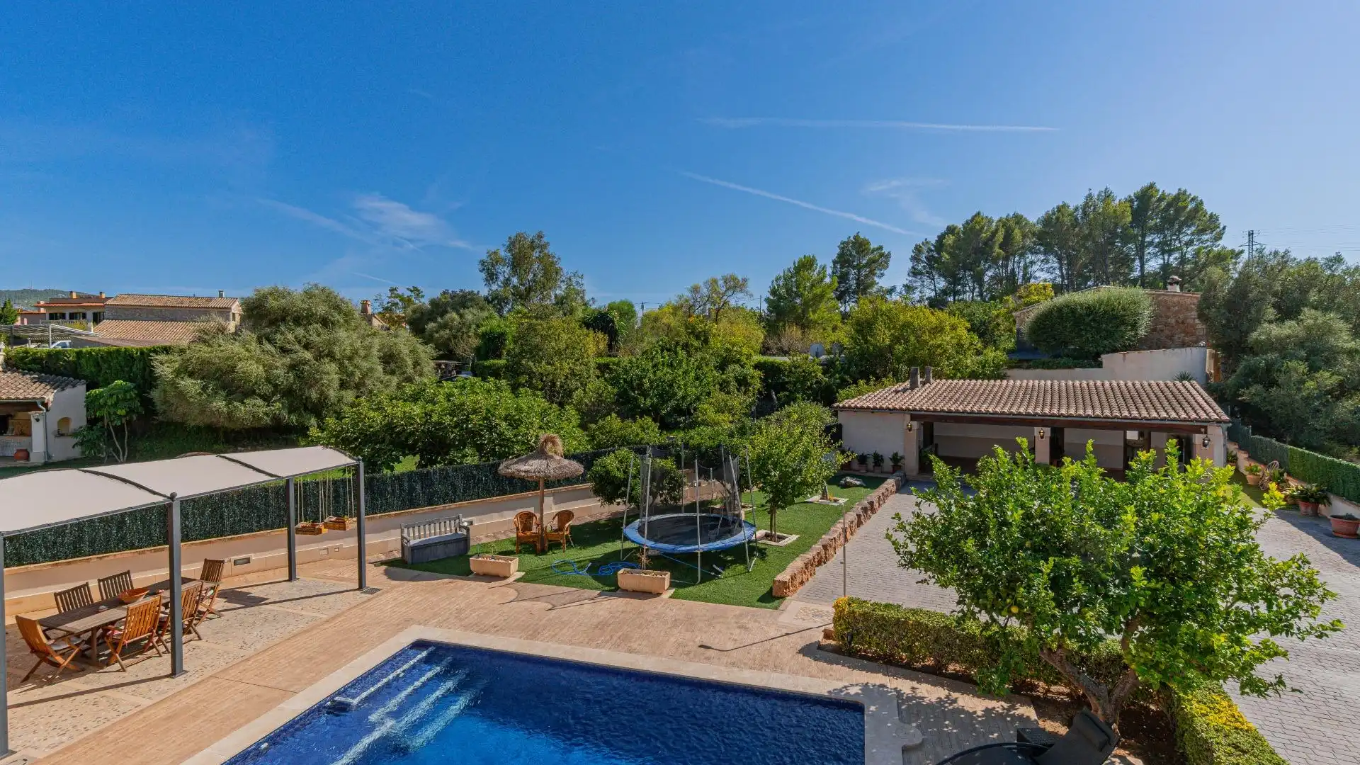 Piscina de Casa o xalet en venda en Calvià amb Aire condicionat, Jardí privat i Parquet
