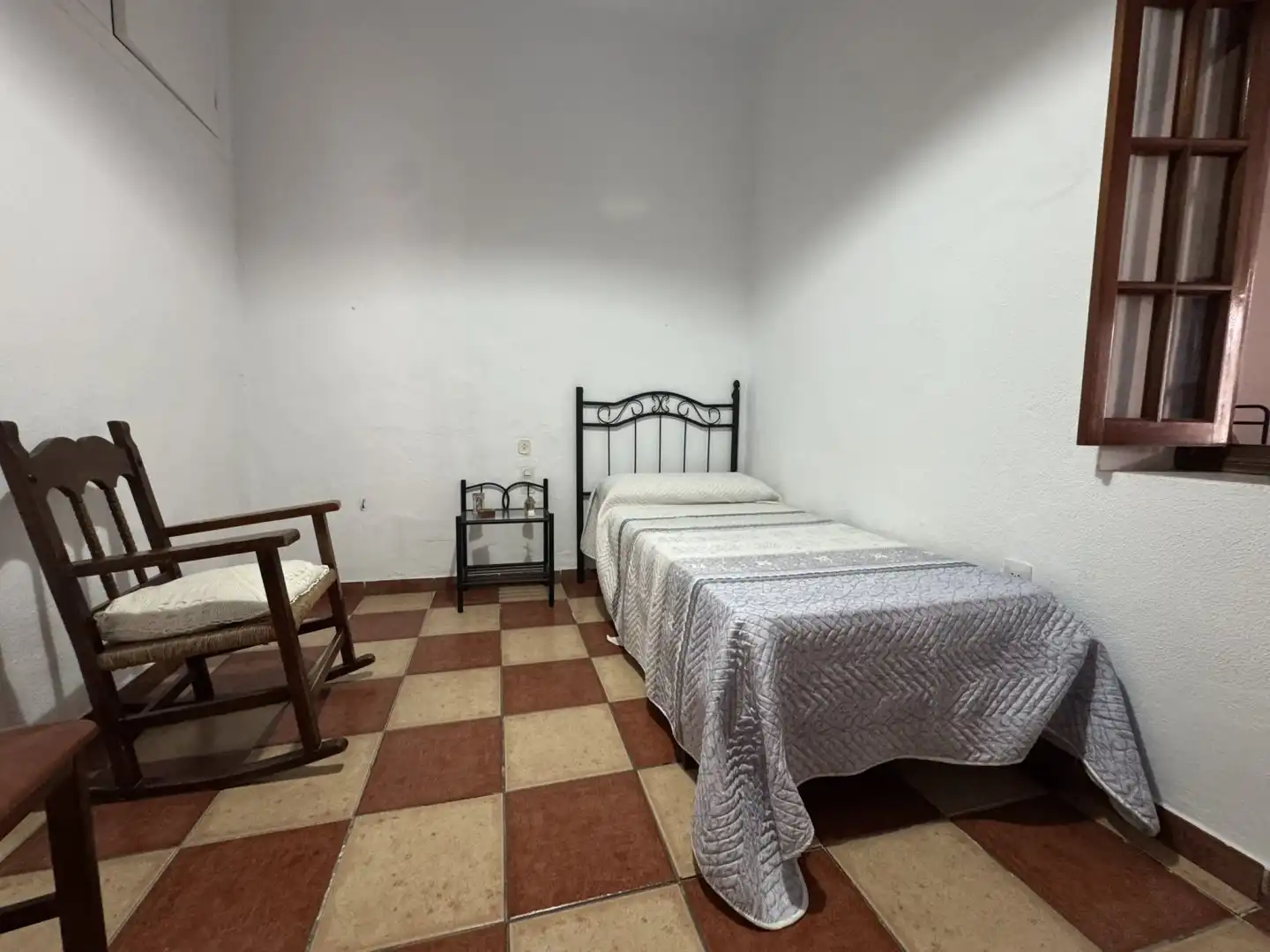 Schlafzimmer von Erdgeschoss zum Verkauf in Chipiona